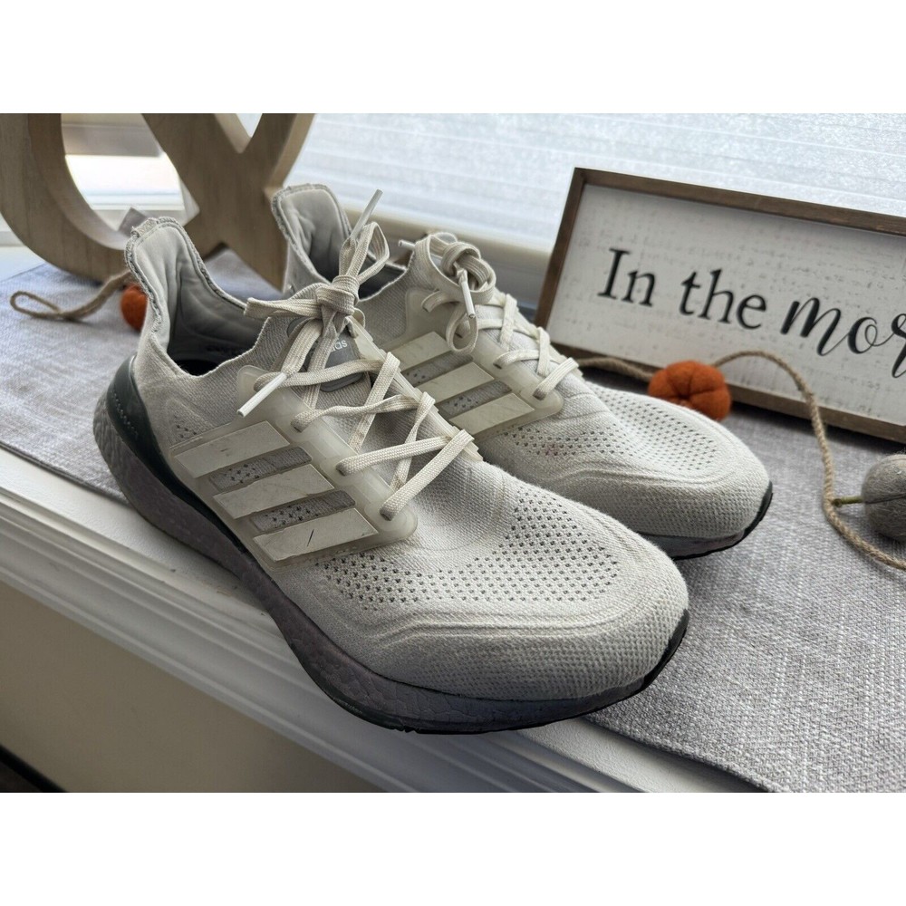 Adidas UltraBoost 21 Running Shoes Crystal White Hazy Green FY0383 Size 10.5